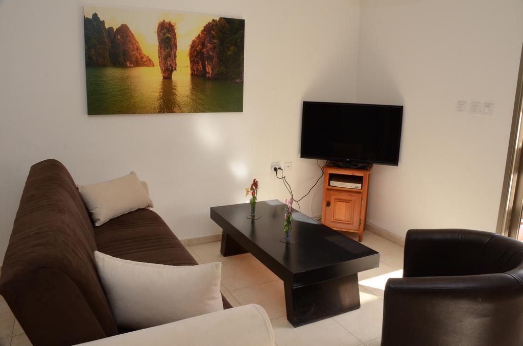 Michelle'S Apartment Ейлат Екстериор снимка